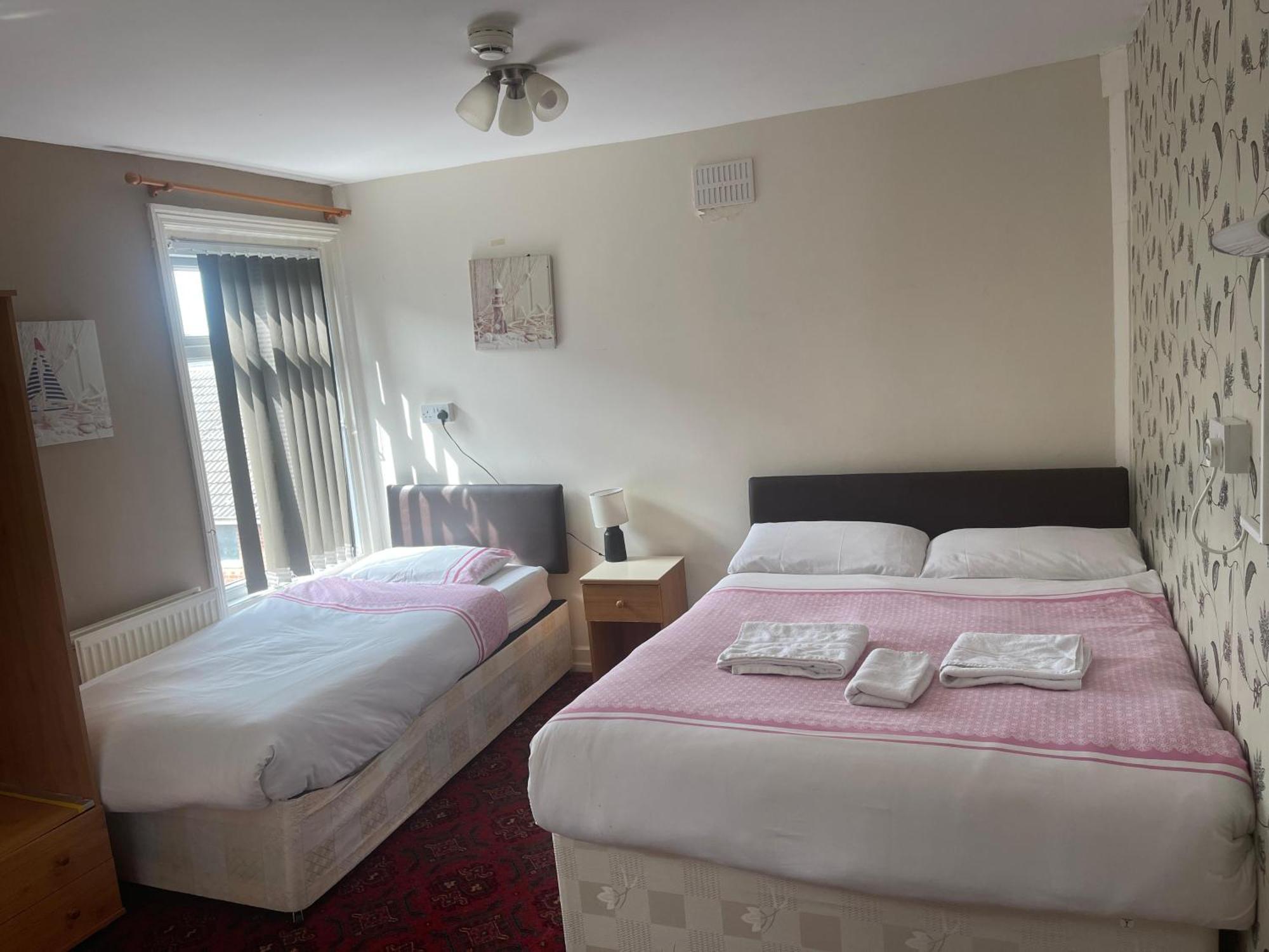 White Moon Hotel — Photos 3